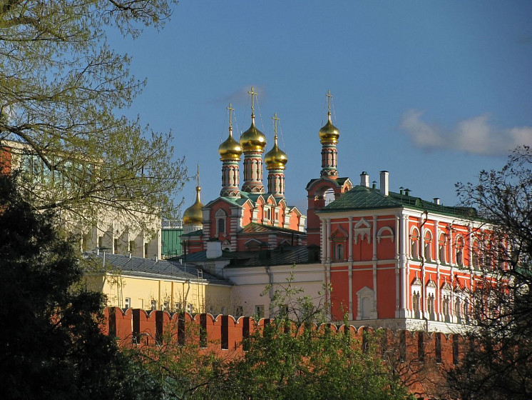 Потешный дворец с церковью Похвалы Пресвятой Богородицы (Москва) Потешный дворец с церковью Похвалы Пресвятой Богородицы (Москва)