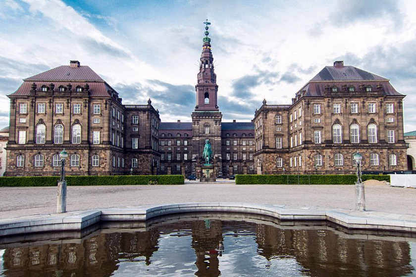 Замок Кристиансборг (Københavns Slot) Замок Кристиансборг (Københavns Slot)