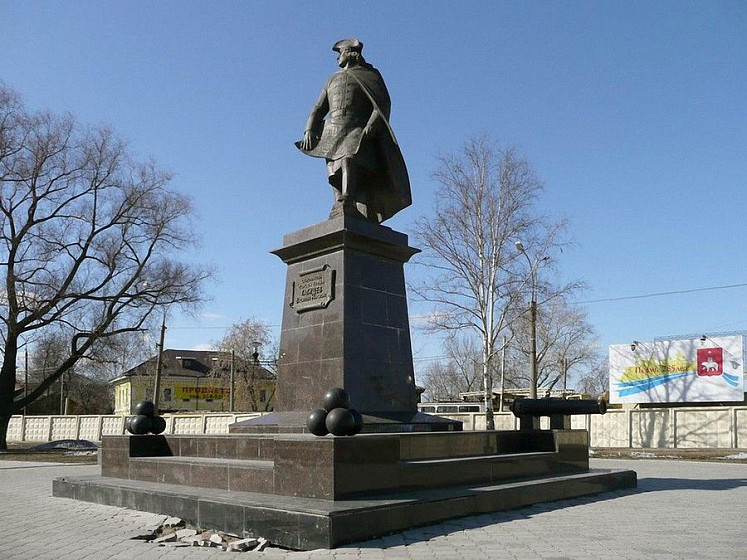 Памятник В. Н. Татищеву (Пермь) Памятник В. Н. Татищеву (Пермь)