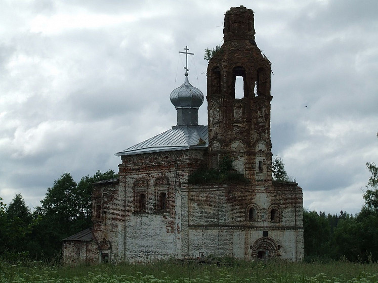 Волокобино, вотчина Вороновых с церковью Преображения Господня (Ивановская обл.) Волокобино, вотчина Вороновых с церковью Преображения Господня (Ивановская обл.)