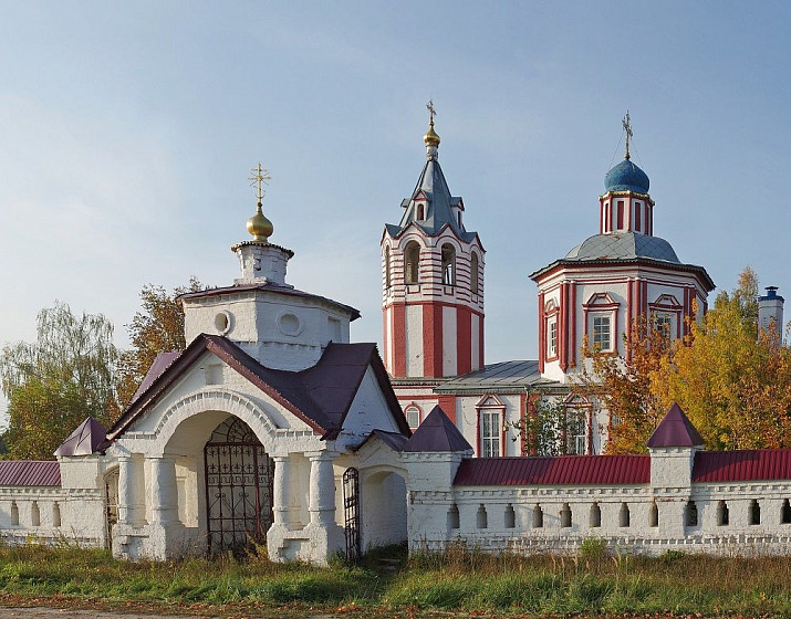 Эдемское, вотчина Акинфовых с Церковью Богоявления Господня (Владимирская обл.) Эдемское, вотчина Акинфовых с Церковью Богоявления Господня (Владимирская обл.)