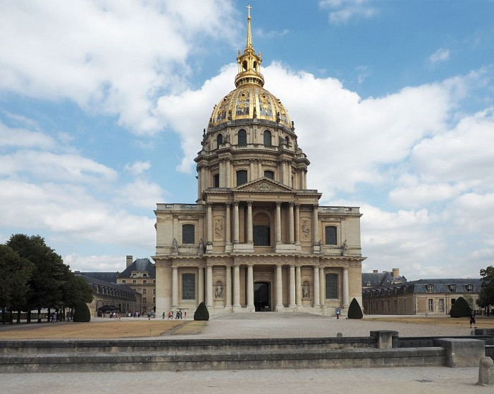 Дом Инвалидов (Hôtel national des Invalides) Дом Инвалидов (Hôtel national des Invalides)