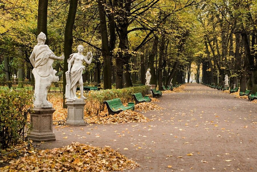 Летний Сад (С-Петербург) Летний Сад (С-Петербург)