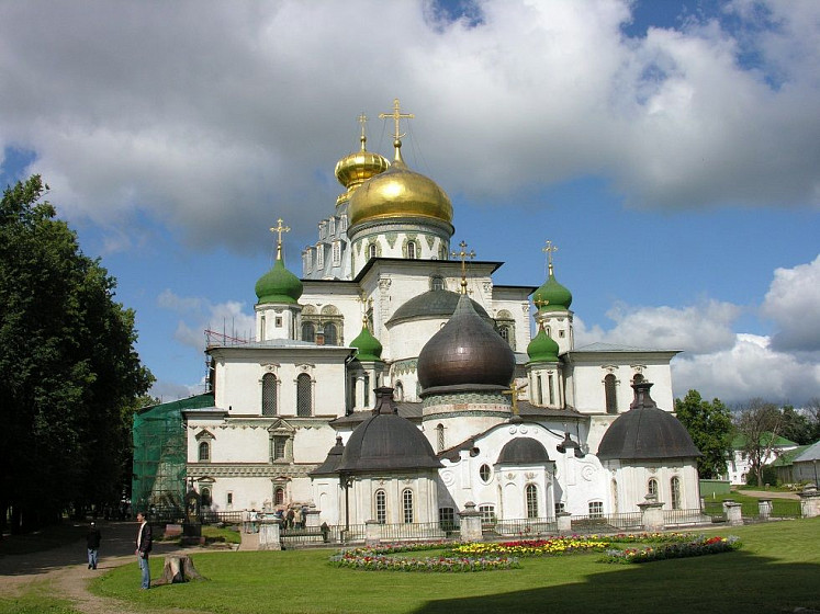 Воскресенский Новоиерусалимский монастырь (Истра, Московская обл.) Воскресенский Новоиерусалимский монастырь (Истра, Московская обл.)