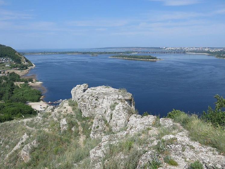 Утёс Сокол (Жигулёвск, Самарская обл.) Утёс Сокол (Жигулёвск, Самарская обл.)