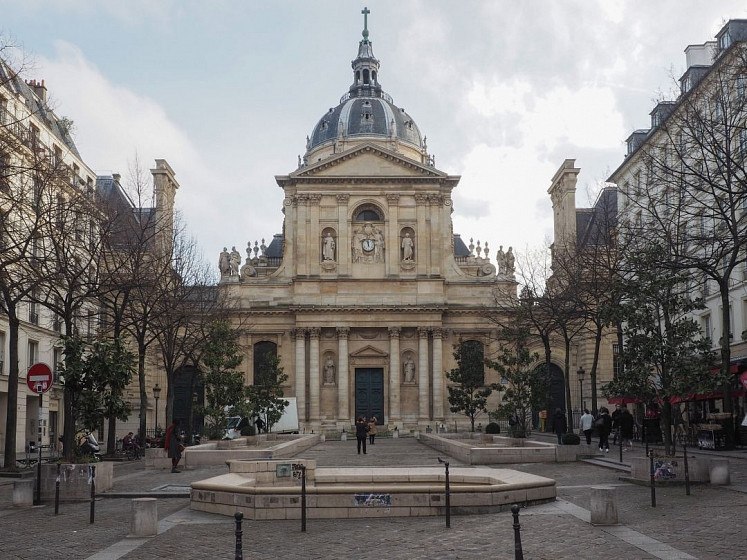 Сорбонна (Sorbonne) Сорбонна (Sorbonne)