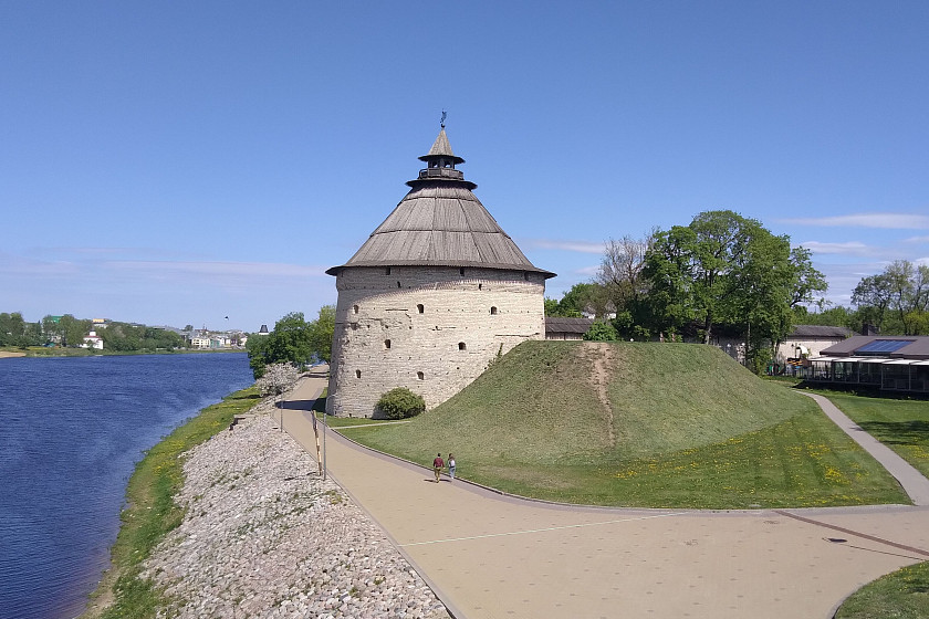 Петровские укрепления Псковского кремля Петровские укрепления Псковского кремля