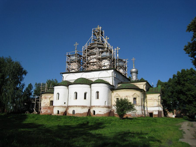 Феодоровский Переславский монастырь (Ярославская обл.) Феодоровский Переславский монастырь (Ярославская обл.)
