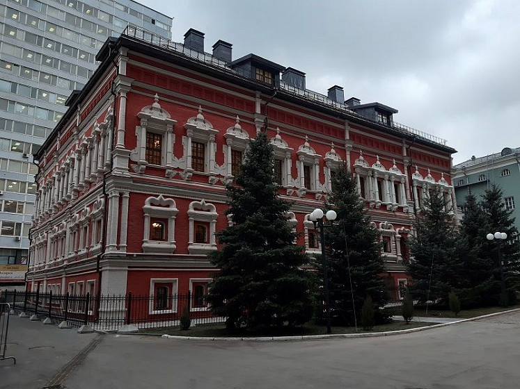 Палаты князя И. Б. Троекурова (Москва) Палаты князя И. Б. Троекурова (Москва)