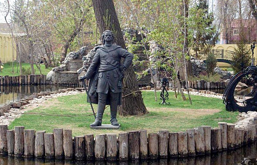 Памятник Петру I (Энгельс, Саратовская обл.)