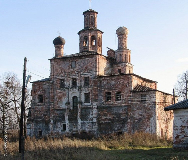Трубино (Воскресенское), усадьба князей Щербатовых с храмовым комплексом (Калужская обл.) Трубино (Воскресенское), усадьба князей Щербатовых с храмовым комплексом (Калужская обл.)