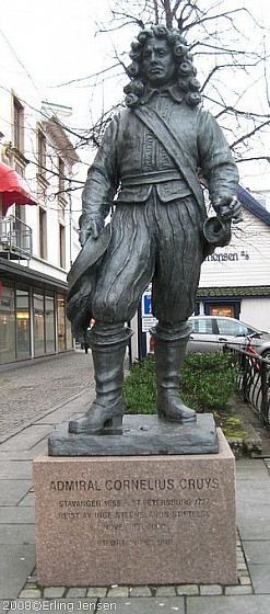Памятник Корнелиусу Крюйсу (Kornelius Crøys monument) Памятник Корнелиусу Крюйсу (Kornelius Crøys monument)