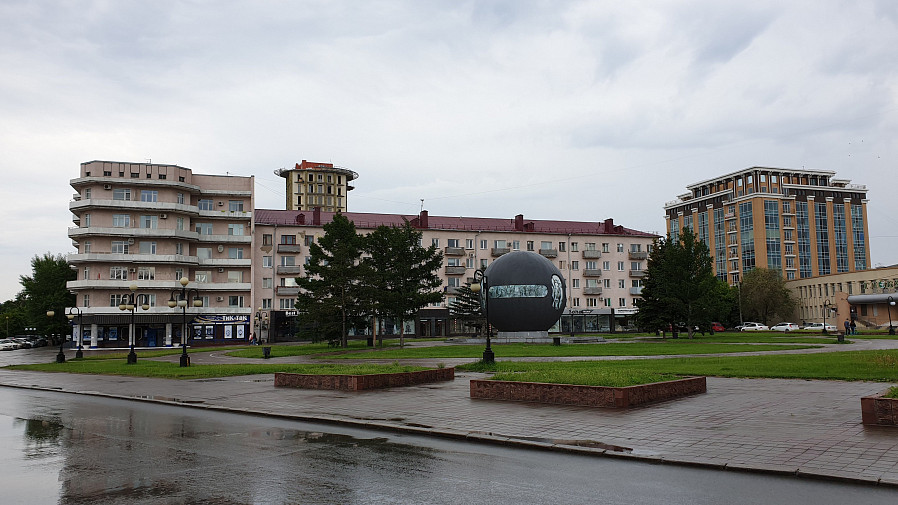Памятник И. Б. Бухгольцу и основателям Омска Памятник И. Б. Бухгольцу и основателям Омска