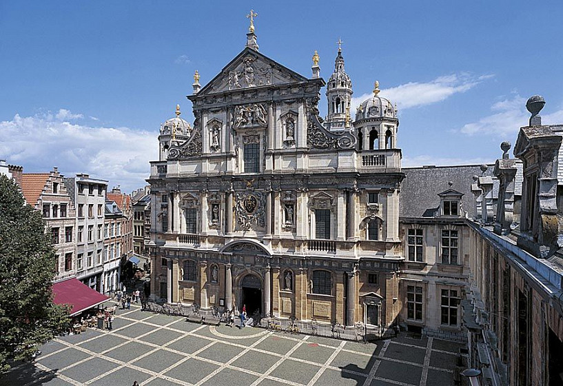 Церковь Св. Карло Борромео (Sint-Carolus Borromeus Kerk) Церковь Св. Карло Борромео (Sint-Carolus Borromeus Kerk)