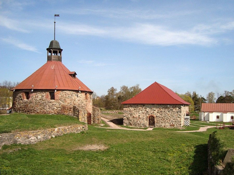 Крепость Корела (Кексгольм) (Приозерск, Ленинградская обл.) Крепость Корела (Кексгольм) (Приозерск, Ленинградская обл.)