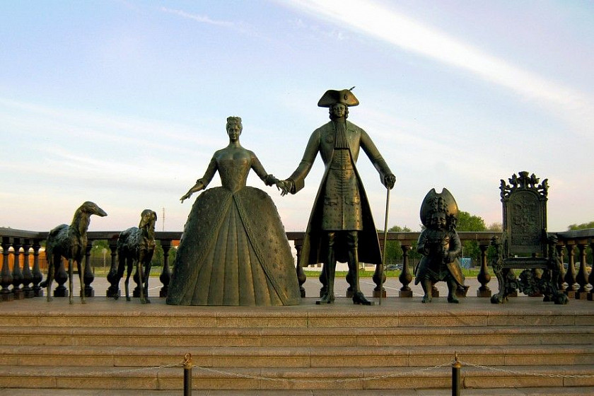Памятник «Царская прогулка» (Стрельна, СПб) Памятник «Царская прогулка» (Стрельна, СПб)