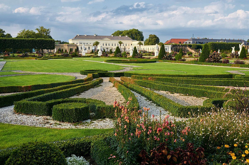 Королевские сады и дворец Херренхаузен (Schloss Herrenhausen, Herrenhäuser Gärten) Королевские сады и дворец Херренхаузен (Schloss Herrenhausen, Herrenhäuser Gärten)